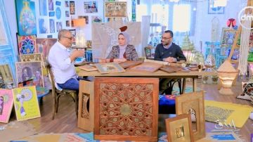 الرسم على الأخشاب.. أسرار فنون الحرف التراثية في باب رزق