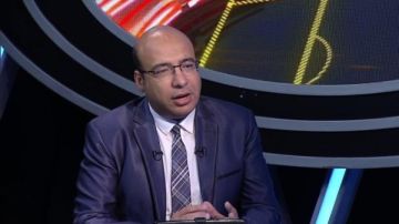 خالد طلعت: الأهلي يتفوق على الزمالك بـ 15 بطولة للألعاب الجماعية خالد طلعت: الأهلي يتفوق على الزمالك بـ 15 بطولة للألعاب الجماعية