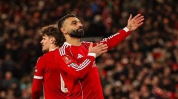 محمد صلاح يتخطى على واين روني في سجل الأهداف مع ليفربول