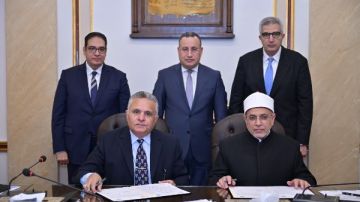 مذكرة تفاهم بين جامعتي الأزهر والسويس لتبادل وندب أعضاء هيئة التدريس