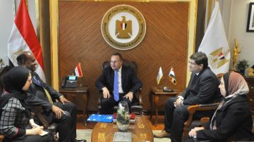 مصر تبحث تعزيز التعاون مع اليونسكو في العلوم والتكنولوجيا ودعم التحول الرقمي بالجامعات