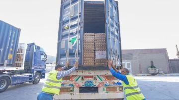 ضمن التحركات المصرية.. بيت الزكاة والصدقات يعزز جهوده الإغاثية للأشقاء اللبنانيين ضمن التحركات المصرية.. بيت الزكاة والصدقات يعزز جهوده الإغاثية للأشقاء اللبنانيين