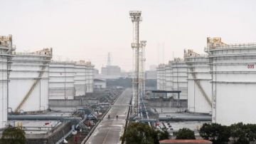 احتياطي النفط .. مؤشر صادم في الصين بسبب الحرب الإيرانية