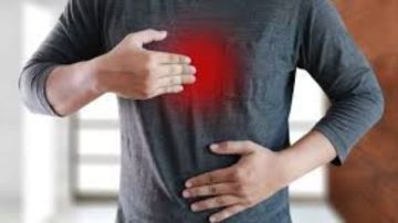 حرقان المعدة بعد الإفطار؟.. 7 طرق بسيطة للتخلص من الحموضة في رمضان