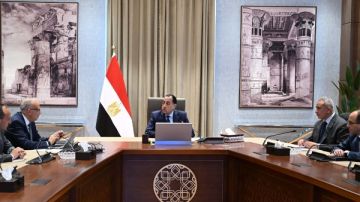 رئيس الوزراء يستعرض مستجدات مشروعات الري