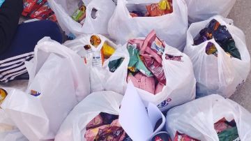 ضبط كميات من المواد الغذائية الفاسدة خلال حملة تموينية مكثفة بغرب بورسعيد ضبط كميات من المواد الغذائية الفاسدة خلال حملة تموينية مكثفة بغرب بورسعيد