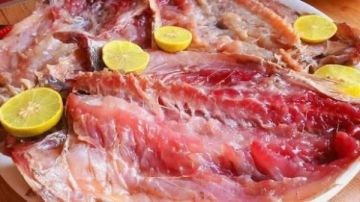 قبل عيد الفطر المبارك.. طريقة تخليل الفسيخ في البيت