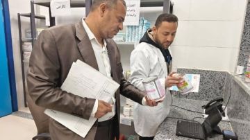 محافظ المنيا يناقش نتائج زيارات المراجعة الداخلية والحوكمة لمتابعة كفاءة العمل