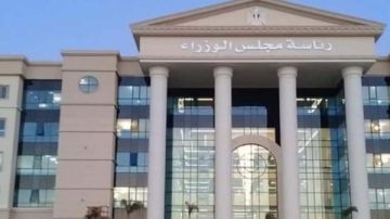 أستاذ علوم سياسية : إذاعة جلسات البرلمان تعزز الشفافية .. والاختلاف عنصر قوة