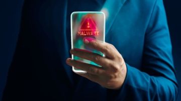 يهدد ملايين الأجهزة.. سلاح سيبراني غامض يضرب هواتف آيفون بصمت