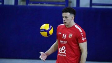 رجال طائرة الأهلي الأشعة تثبت إصابة سيف عابد بقطع في الرباط الصليبي