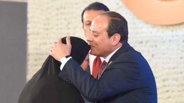 المرأة المصرية في عهد الرئيس السيسي.. تمكين حقيقي يعزز بناء الجمهورية الجديدة المرأة المصرية في عهد الرئيس السيسي.. تمكين حقيقي يعزز بناء الجمهورية الجديدة