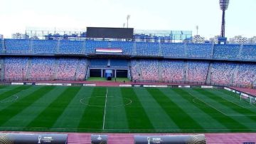 ستاد القاهرة قبل إياب الأهلي والترجي بساعات.. صور