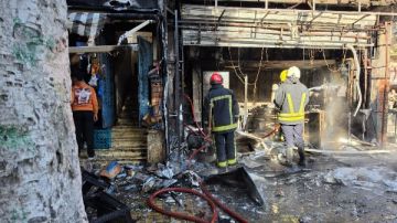 كوم تراب.. السيطرة على حريق بمطعم شهير في سموحة شرقي الاسكندرية