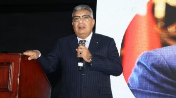 محافظ الدقهلية: لا تخشوا أي قوة خارجية.. لدينا جيش يسد عين الشمس ورجال يعشقون الشهادة صور محافظ الدقهلية: لا تخشوا أي قوة خارجية.. لدينا جيش يسد عين الشمس ورجال يعشقون الشهادة صور