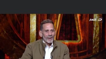 محمود عزب: زوجتي كانت سندي في أصعب الظروف.. والزواج لم يكن عائقا بمشواري الفني محمود عزب: زوجتي كانت سندي في أصعب الظروف.. والزواج لم يكن عائقا بمشواري الفني