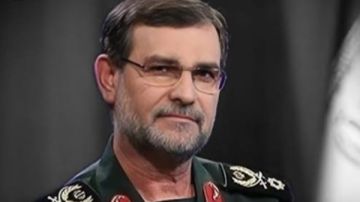 مقتل العميد علي رضا تنكسيري قائد القوات البحرية للحارس الثوري