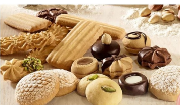 الكحك والبسكويت والغريبة بطعم لا يقاوم .. خطوات عمل حلويات العيد في البيت