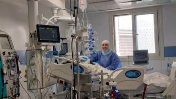 سبق طبي بقصر العيني.. أول توصيل إيكمو للشريان الرئوي ينقذ شابة سبق طبي بقصر العيني.. أول توصيل إيكمو للشريان الرئوي ينقذ شابة