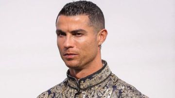 كريستيانو رونالدو: عيد مبارك للجميع كريستيانو رونالدو: عيد مبارك للجميع