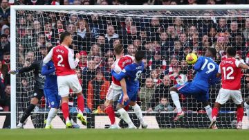 ليلة الـ2-1 .. الجولة 28 تشعل صراع القمة في البريميرليج