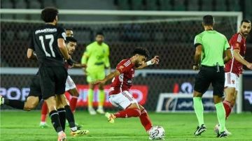 هجوم حاد من أسامة حسني على حكم مباراة الأهلي والترجي هجوم حاد من أسامة حسني على حكم مباراة الأهلي والترجي
