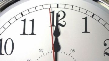 تقديم الساعة 60 دقيقة رسميا لبدء التوقيت الصيفي.. هل يكون في العيد؟ تقديم الساعة 60 دقيقة رسميا لبدء التوقيت الصيفي.. هل يكون في العيد؟