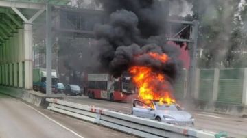 سبب عرض شائع .. سيارة BYD سيل تحترق بالكامل سبب عرض شائع .. سيارة BYD سيل تحترق بالكامل