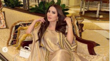 نسرين طافش تستعرض أناقتها بقفطان رمضان.. شاهد نسرين طافش تستعرض أناقتها بقفطان رمضان.. شاهد