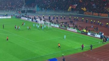 30 دقيقة.. تعادل سلبي بين الأهلي والترجي بدوري أبطال إفريقيا 30 دقيقة.. تعادل سلبي بين الأهلي والترجي بدوري أبطال إفريقيا