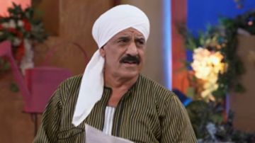 ابتديت مع أحمد زكي.. محمد لطفي يروي بداياته الفنية أثناء مقلب ألف ليلة وليلة