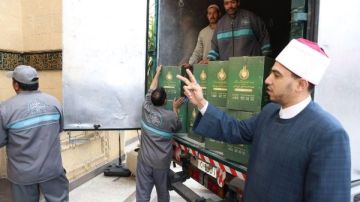 توزيع 1000 كرتونة مواد غذائية من مسجد السيدة زينب لدعم الأسر المستحقة توزيع 1000 كرتونة مواد غذائية من مسجد السيدة زينب لدعم الأسر المستحقة