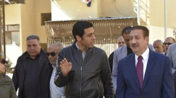 محافظ بورسعيد يتفقد منطقة الصفوة بحي الزهور