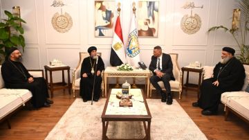 محافظ جنوب سيناء يستقبل الأنبا أبوللو للتهنئة بعيد الفطر المبارك
