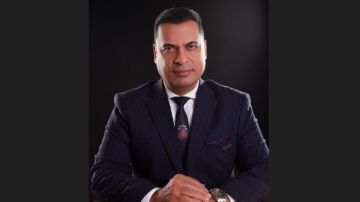 أسامة أبو المجد : تقلبات الدولار والتوترات الإقليمية تضغط على سوق السيارات في مصر أسامة أبو المجد : تقلبات الدولار والتوترات الإقليمية تضغط على سوق السيارات في مصر