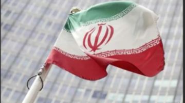 باحث: استهداف إيران للدول العربية غير مبرر ويخالف القانون الدولي باحث: استهداف إيران للدول العربية غير مبرر ويخالف القانون الدولي