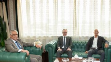 جمبلاط: جذب الاستثمارات وتعميق التصنيع المحلي من أولويات الإنتاج الحربي جمبلاط: جذب الاستثمارات وتعميق التصنيع المحلي من أولويات الإنتاج الحربي