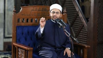 درس التراويح بالجامع الأزهر يدعو الشباب إلى الحفاظ على النصر درس التراويح بالجامع الأزهر يدعو الشباب إلى الحفاظ على النصر