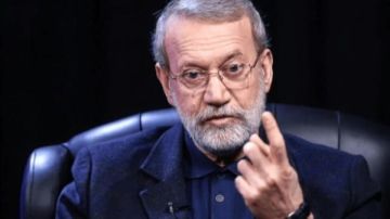 مجلس الأمن القومي الإيراني : علي لاريجاني قتل مع ابنه مرتضى ومرافقين آخرين