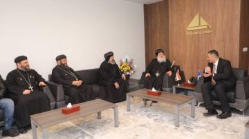 محافظ دمياط يستقبل أسقف دمياط وكفر الشيخ وأسقف شبرا الجنوبية محافظ دمياط يستقبل أسقف دمياط وكفر الشيخ وأسقف شبرا الجنوبية