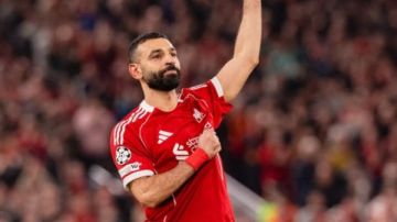 الكرة عاندته كتير.. شوبير يتغزل في محمد صلاح بعد الهدف 50 أوروبيا الكرة عاندته كتير.. شوبير يتغزل في محمد صلاح بعد الهدف 50 أوروبيا