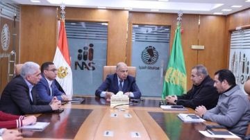 محافظ المنيا يشارك في اجتماع متابعة ملفات تقنين أراضي الدولة والمتغيرات المكانية