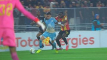 ناقد: ضربة جزاء الترجي أمام الأهلي مشكوك في صحتها