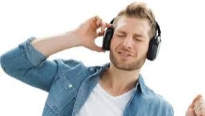 هل يجوز سماع الموسيقى في نهار رمضان؟.. أمين الفتوى يجيب