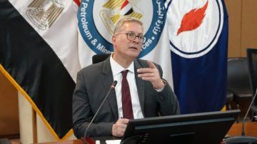 وزير البترول يتابع مشروع ربط حقل غاز أفروديت القبرصي بالبنية التحتية المصرية