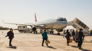 أزمة طيران إسرائيلية غير مسبوقة.. الأردن ومصر تغلقان البدائل أمام المسافرين الإسرائيليين