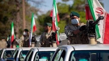 القيادة الإيرانية: طهران لا يهمها طول أمد الحرب ولم نغلق مضيق هرمز القيادة الإيرانية: طهران لا يهمها طول أمد الحرب ولم نغلق مضيق هرمز