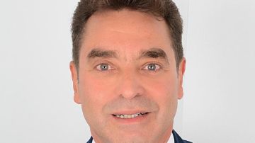 تكليف اللواء وئام عبدالله بالعمل مساعدا لشئون هيئة الأوقاف المصرية