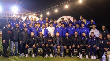 حسني عبد ربه يجمع لاعبي الإسماعيلي على مائدة واحدة قبل المرحلة الحاسمة حسني عبد ربه يجمع لاعبي الإسماعيلي على مائدة واحدة قبل المرحلة الحاسمة