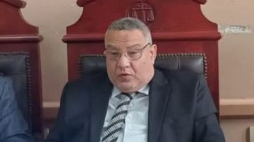 القصة الكاملة لإعدام شخص أنهى حياة طفل حاول منعه من إلقاء كلب من النافذة ببور سعيد القصة الكاملة لإعدام شخص أنهى حياة طفل حاول منعه من إلقاء كلب من النافذة ببور سعيد